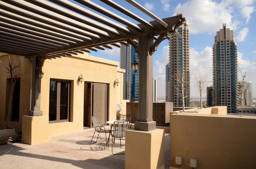 Al Dar Darak Holiday Home Yansoon Dubai Bagian luar foto